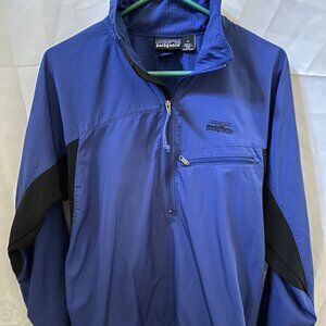 Patagonia men's blue & black 1/2 zip-up jacket men's size M
